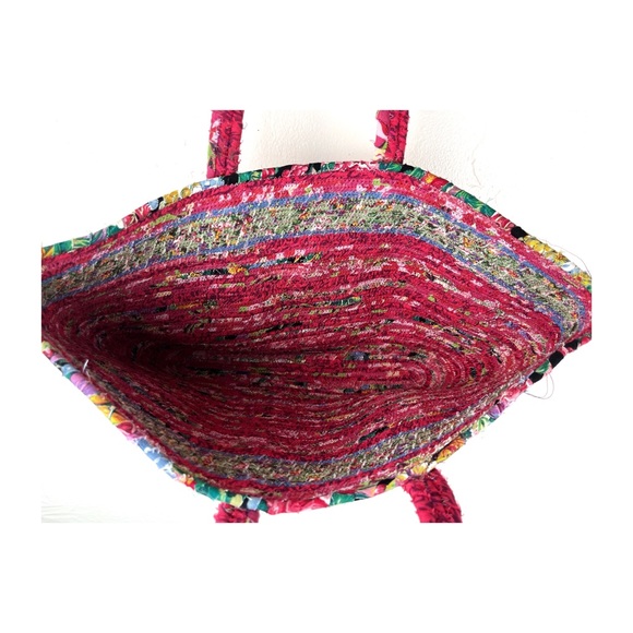 Tote Coil Bag Handmade Hand Rolled Lagen Look - Picture 4 of 6